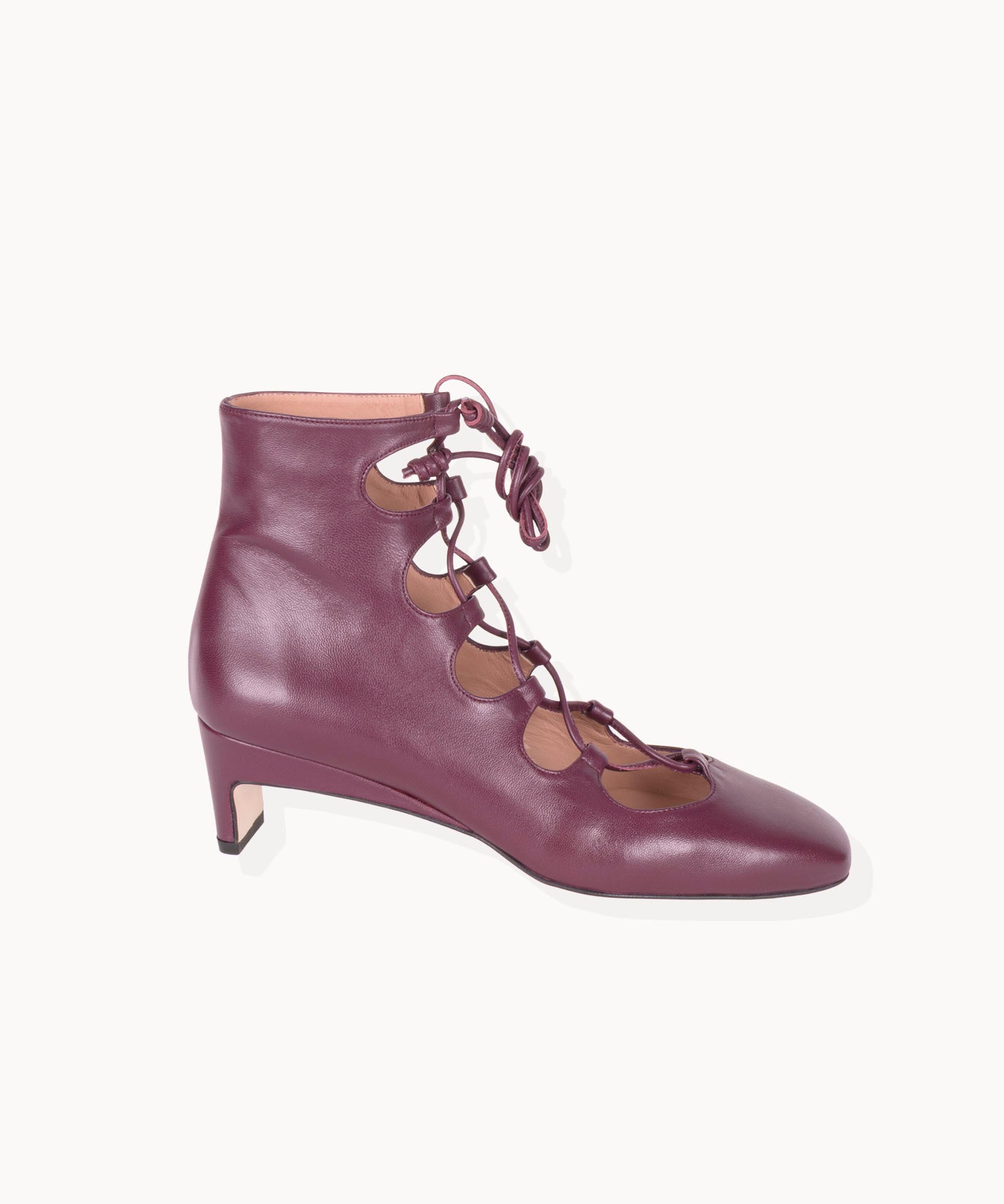 YVIANA_K._BURGUNDY_1.jpg