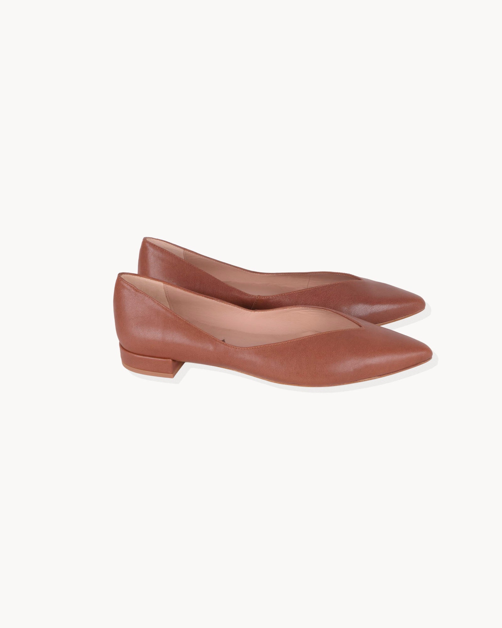 ZELINDA CAMEL
